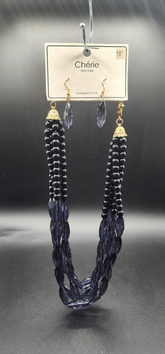 Dark blue necklace set